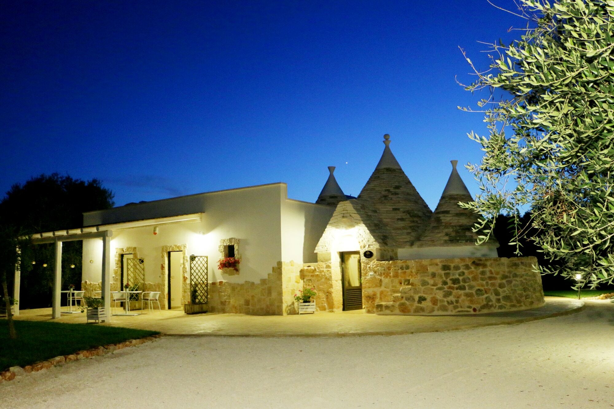 Residence Spadalunga San Michele Salentino Luaran gambar