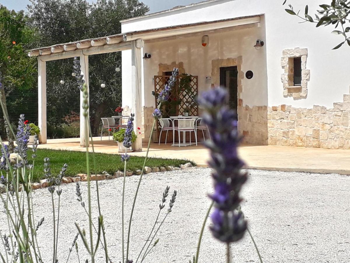 Residence Spadalunga San Michele Salentino Luaran gambar
